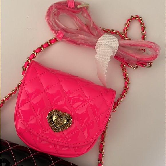 ✨Reduced - NWT BETSEY JOHNSON cross body, 2 purses, quilted - Picture 11 of 13